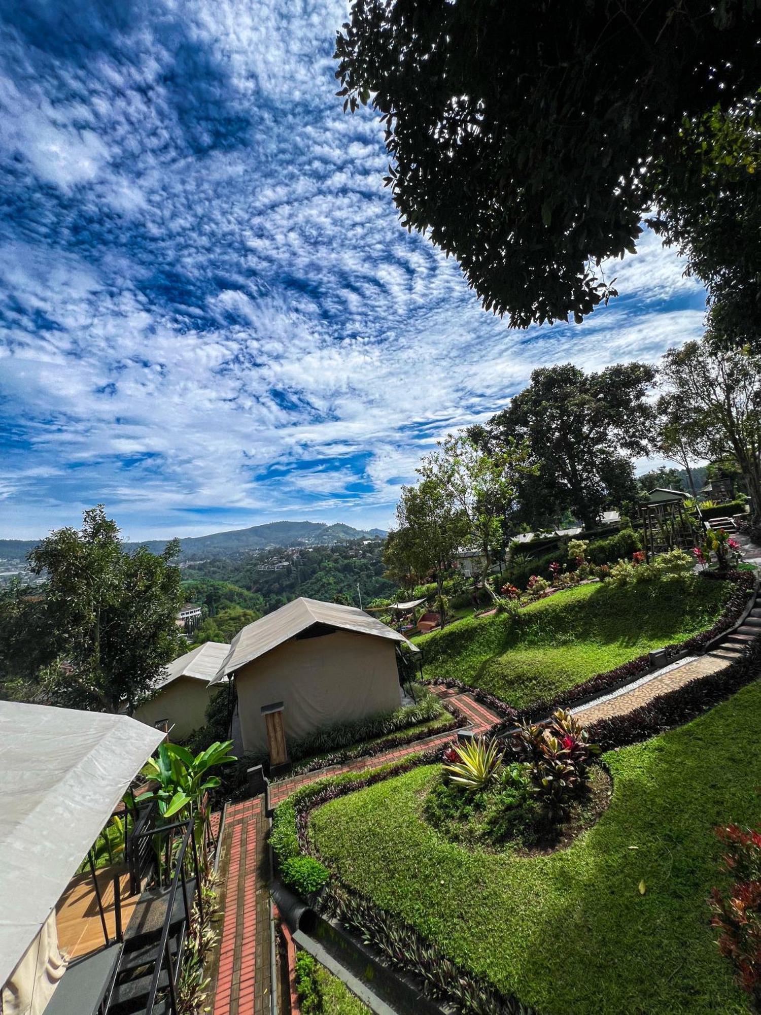 Trizara Resorts - Glam Camping Lembang Exterior foto