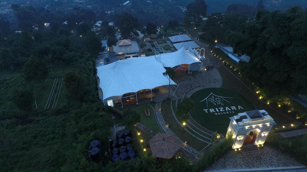 Trizara Resorts - Glam Camping Lembang Exterior foto
